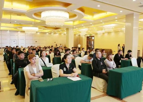 巴林左旗市場(chǎng)監(jiān)管局組織召開(kāi)餐飲服務(wù)食品安全示范創(chuàng)建動(dòng)員暨培訓(xùn)會(huì)